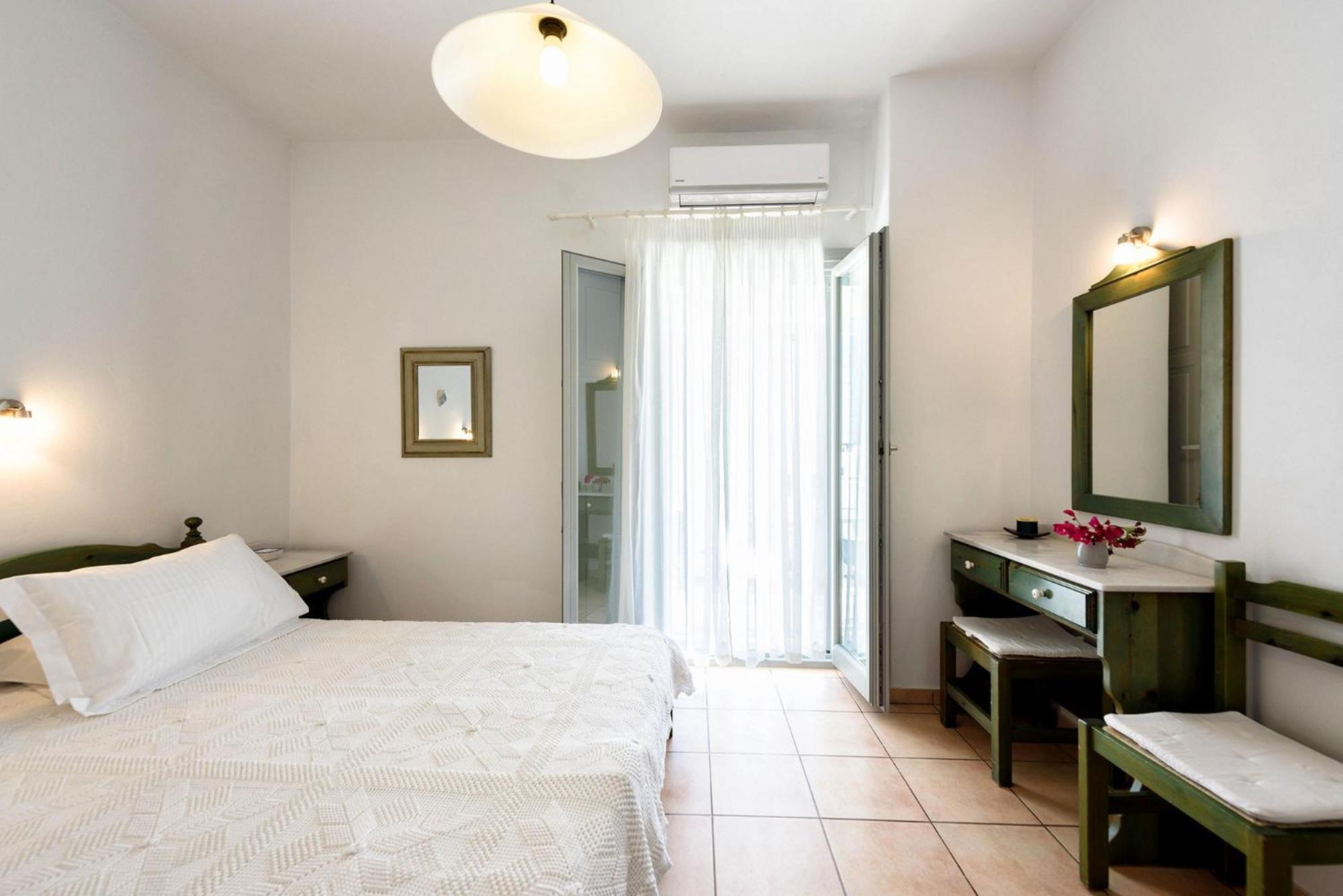 Zanneta'S House Apartment Naousa  Ngoại thất bức ảnh