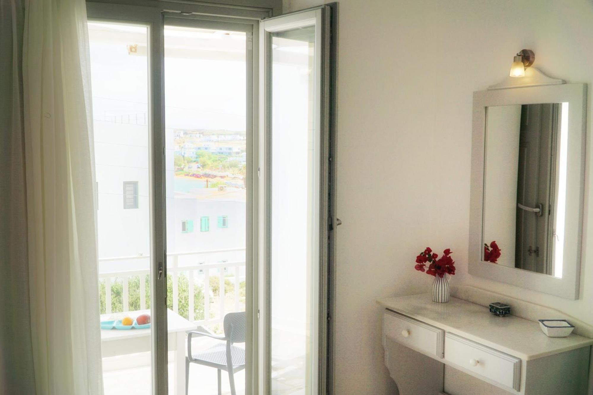 Zanneta'S House Apartment Naousa  Ngoại thất bức ảnh